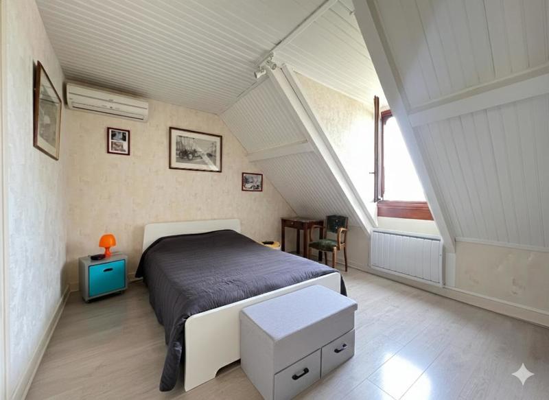 Maison - 108 m² - 5 pièces