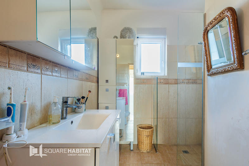 Maison - 143 m² - 6 pièces