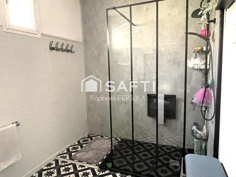 Maison - 137 m² - 5 pièces