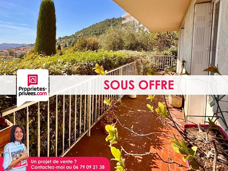 Appartement - 92 m² - 5 pièces