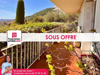 Appartement - 92 m² - 5 pièces