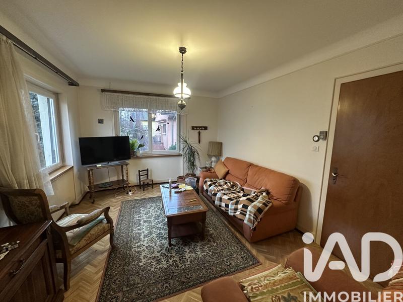 Maison - 140 m² - 6 pièces