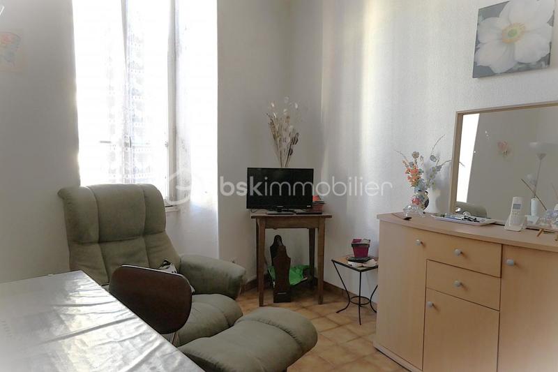 Immeuble - 275 m² - 10 pièces