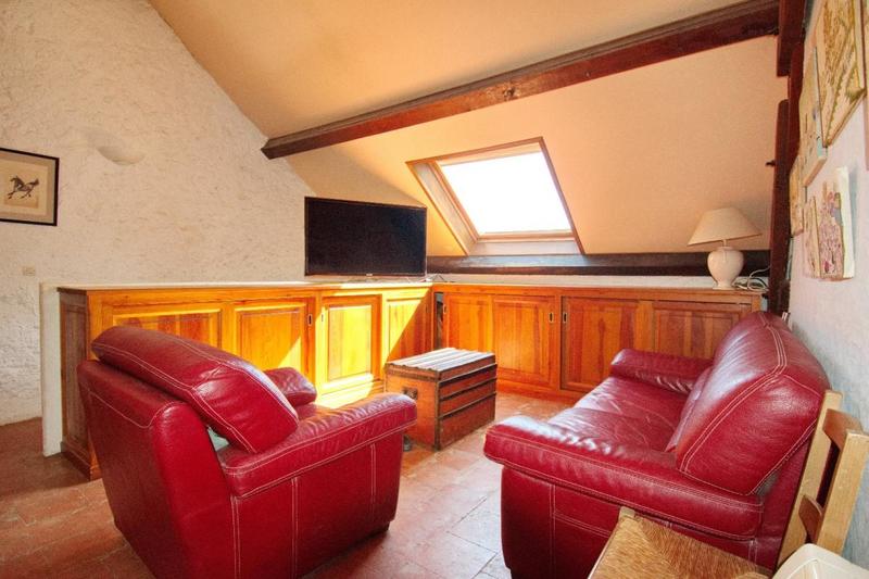 Maison - 363 m² - 12 pièces