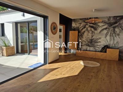 Maison - 120 m² - 6 pièces