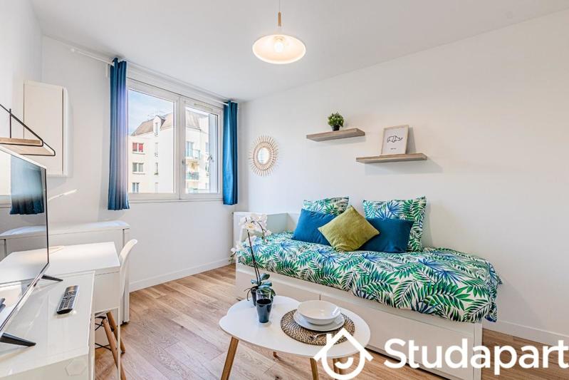 Chambre - 10 m² - 1 pièce