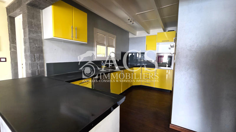 Villa - 150 m² - 4 pièces