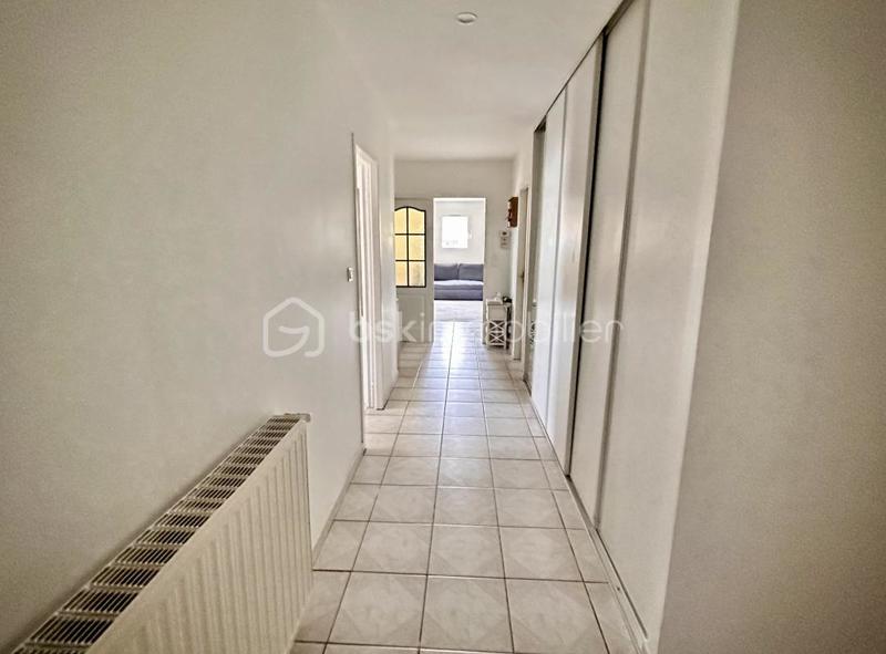 Maison traditionnelle - 140 m² - 5 pièces