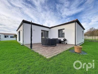 Maison - 106 m² - 4 pièces