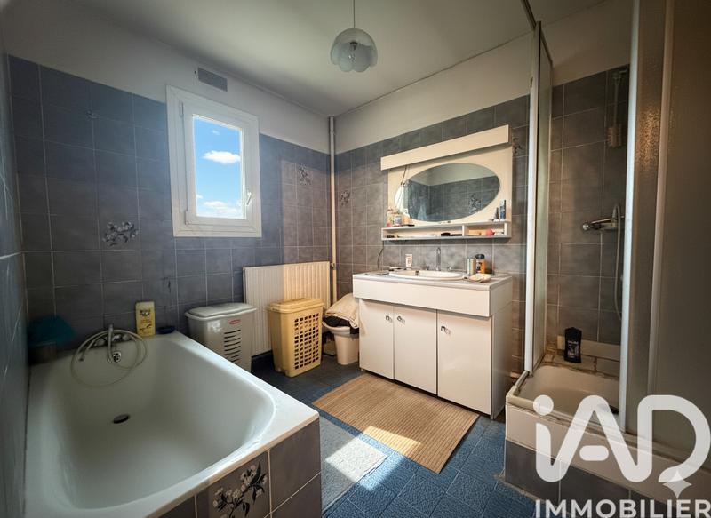 Maison - 107 m² - 6 pièces