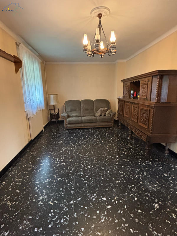 Maison - 88 m² - 6 pièces