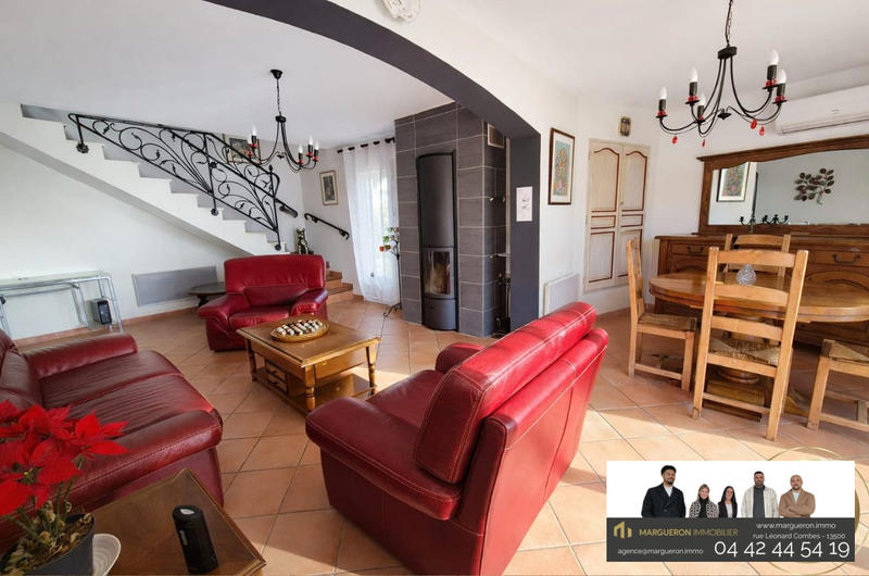 Maison traditionnelle - 107 m² - 4 pièces