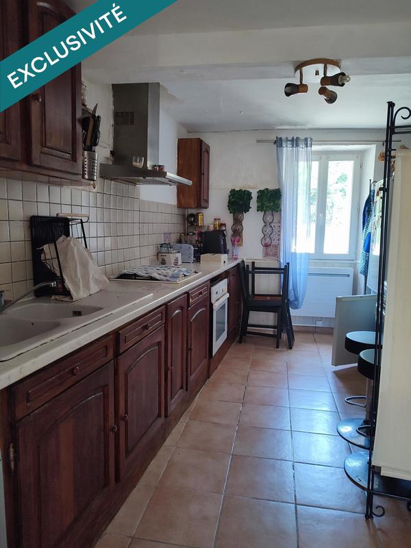 Maison - 93 m² - 5 pièces