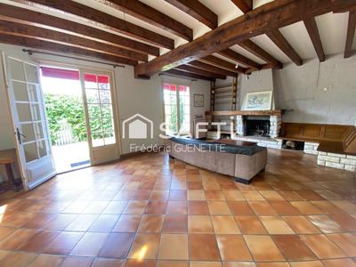 Maison - 137 m² - 6 pièces