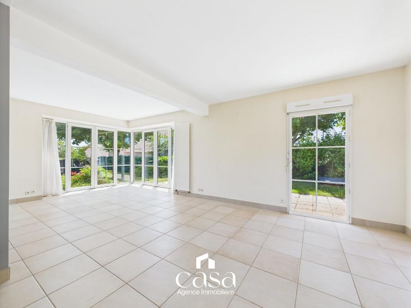 Maison - 153 m² - 7 pièces