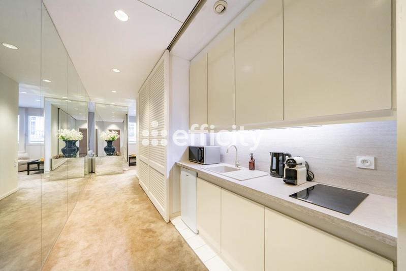 Appartement - 60 m² - 2 pièces