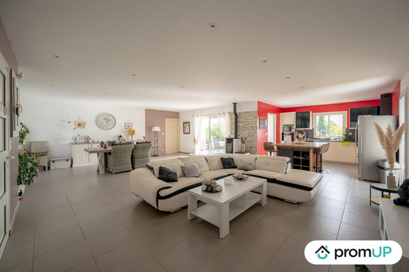 Maison - 190 m² - 6 pièces