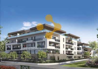 Appartement - 110 m² - 4 pièces