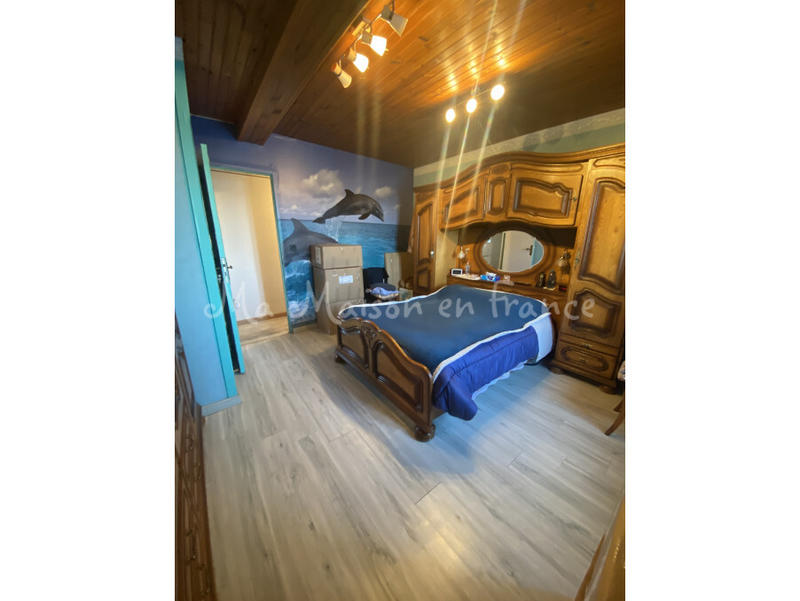 Maison - 120 m² - 6 pièces