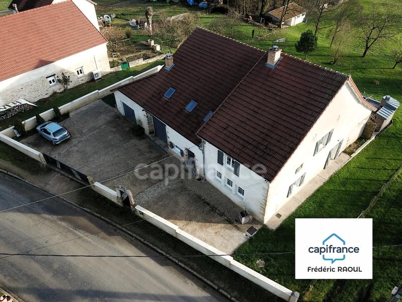 Maison - 227 m² - 6 pièces