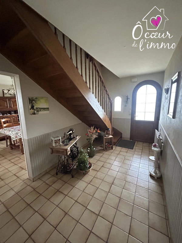 Maison - 142 m² - 8 pièces