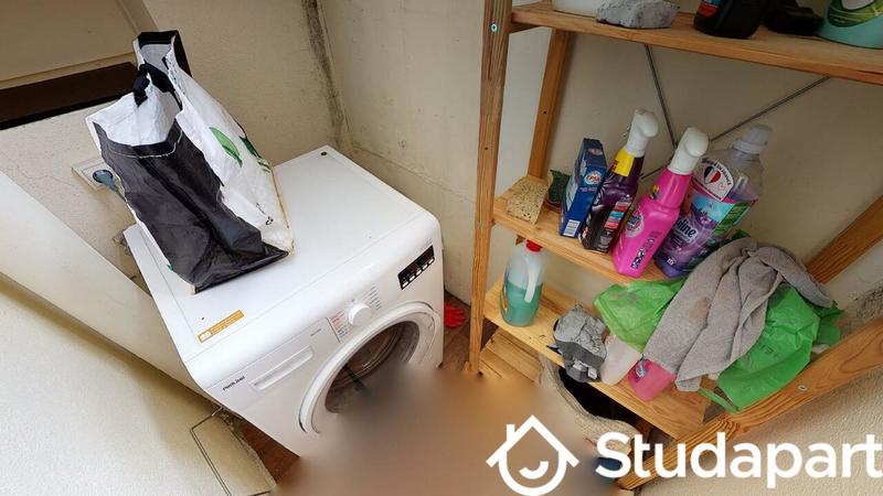 Chambre - 11 m² - 1 pièce