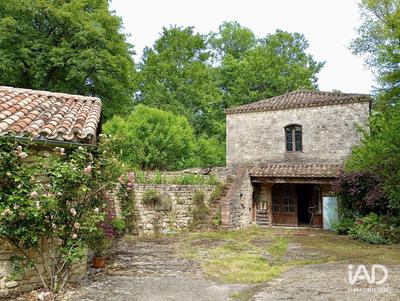 Maison - 170 m² - 4 pièces