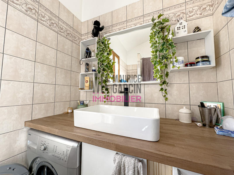 Maison - 177 m² - 7 pièces