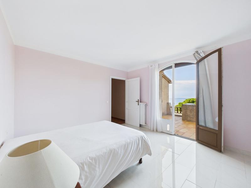 Maison ancienne - 165 m² - 5 pièces