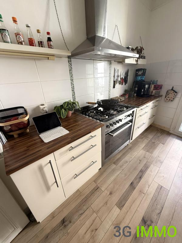 Maison - 98 m² - 4 pièces