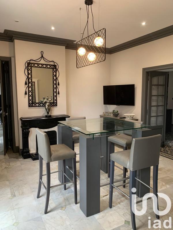 Maison - 500 m² - 13 pièces