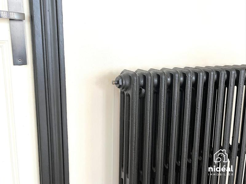 Appartement - 99 m² - 4 pièces