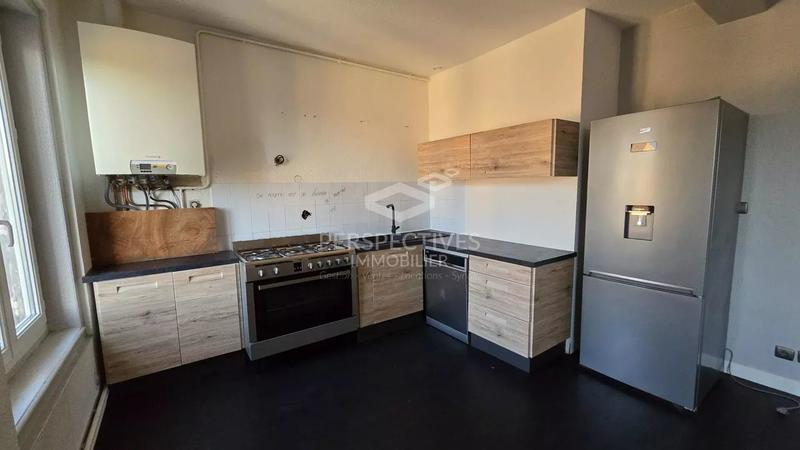 Appartement - 90 m² - 3 pièces