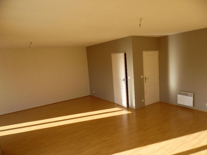 Appartement - 84 m² - 4 pièces