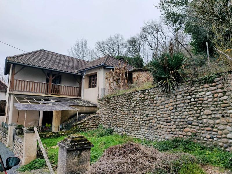 Maison - 170 m² - 5 pièces