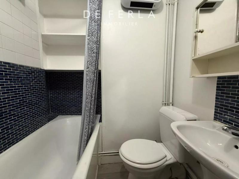 Studio - 15 m² - 1 pièce