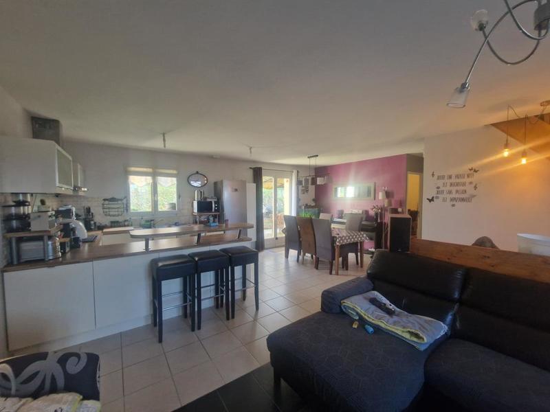 Pavillon - 93 m² - 4 pièces