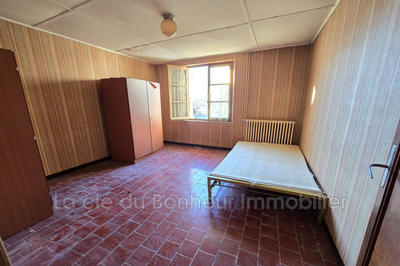 Appartement - 77 m² - 4 pièces