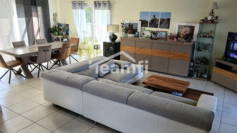 Maison contemporaine - 136 m² - 5 pièces