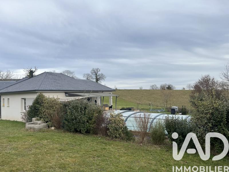 Maison - 147 m² - 6 pièces