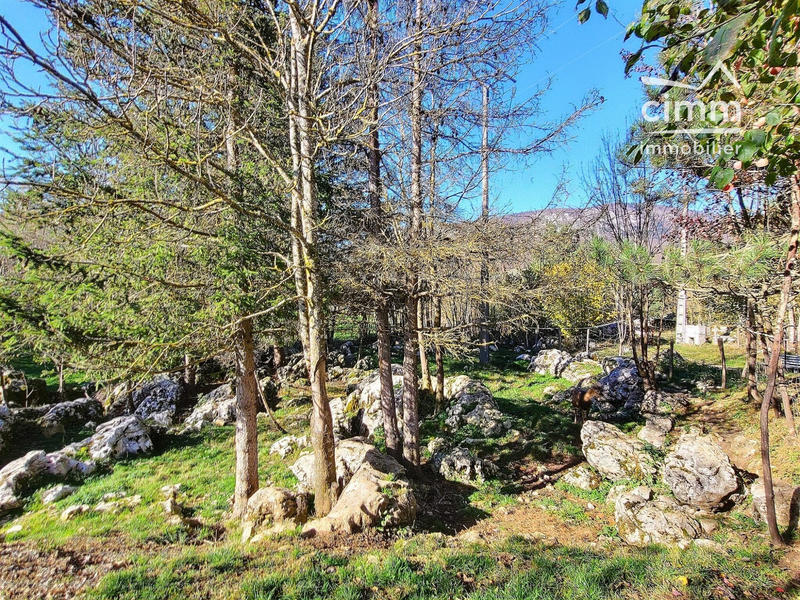 Maison - 215 m² - 7 pièces