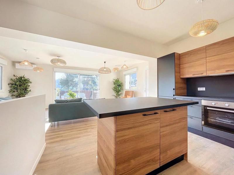 Villa - 87 m² - 4 pièces