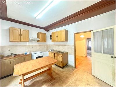 Maison de village - 130 m² - 5 pièces