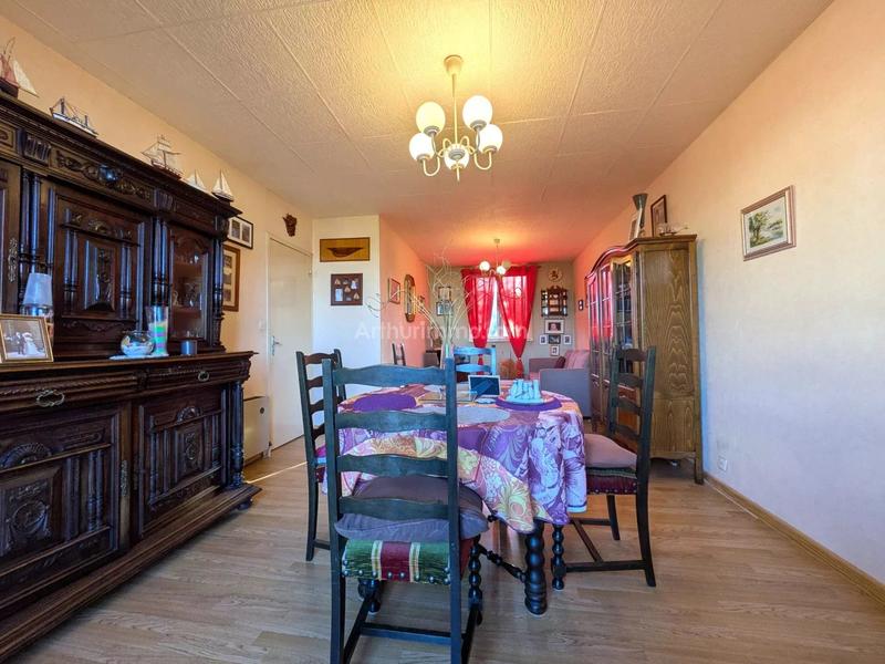 Maison - 101 m² - 6 pièces