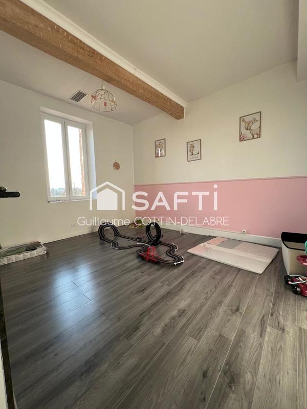 Maison - 177 m² - 7 pièces