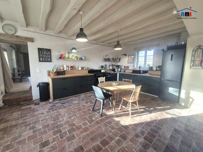 Maison ancienne - 197 m² - 7 pièces