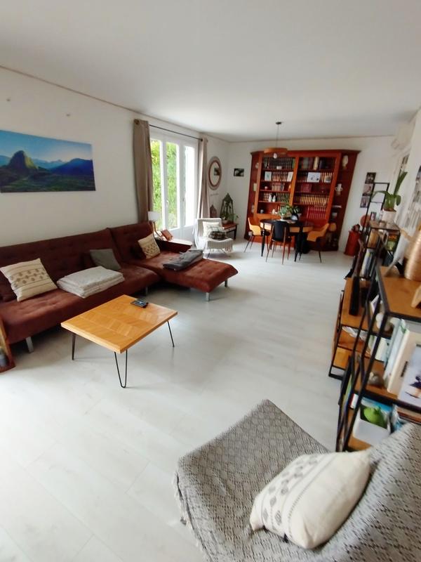 Maison - 165 m² - 6 pièces