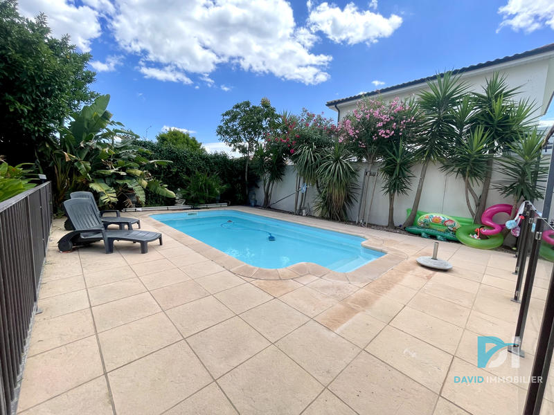 Villa - 164 m² - 6 pièces