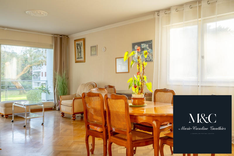 Appartement - 101 m² - 4 pièces