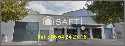 Local commercial - 907 m² - 3 pièces